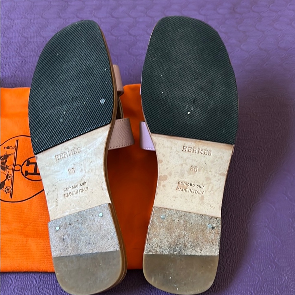 Hermès Oran Sandals - Picture 5 of 8